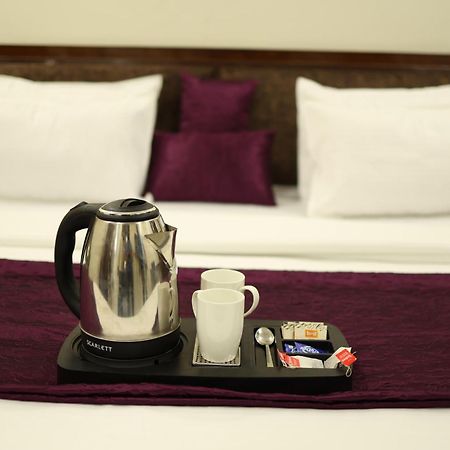 Perfectstayz Premium At Mall Road 穆索里 外观 照片