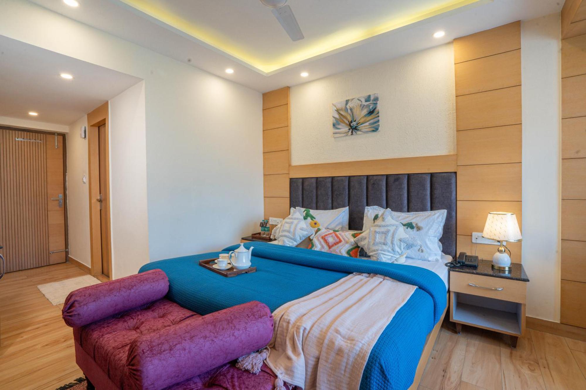 Perfectstayz Premium At Mall Road 穆索里 外观 照片